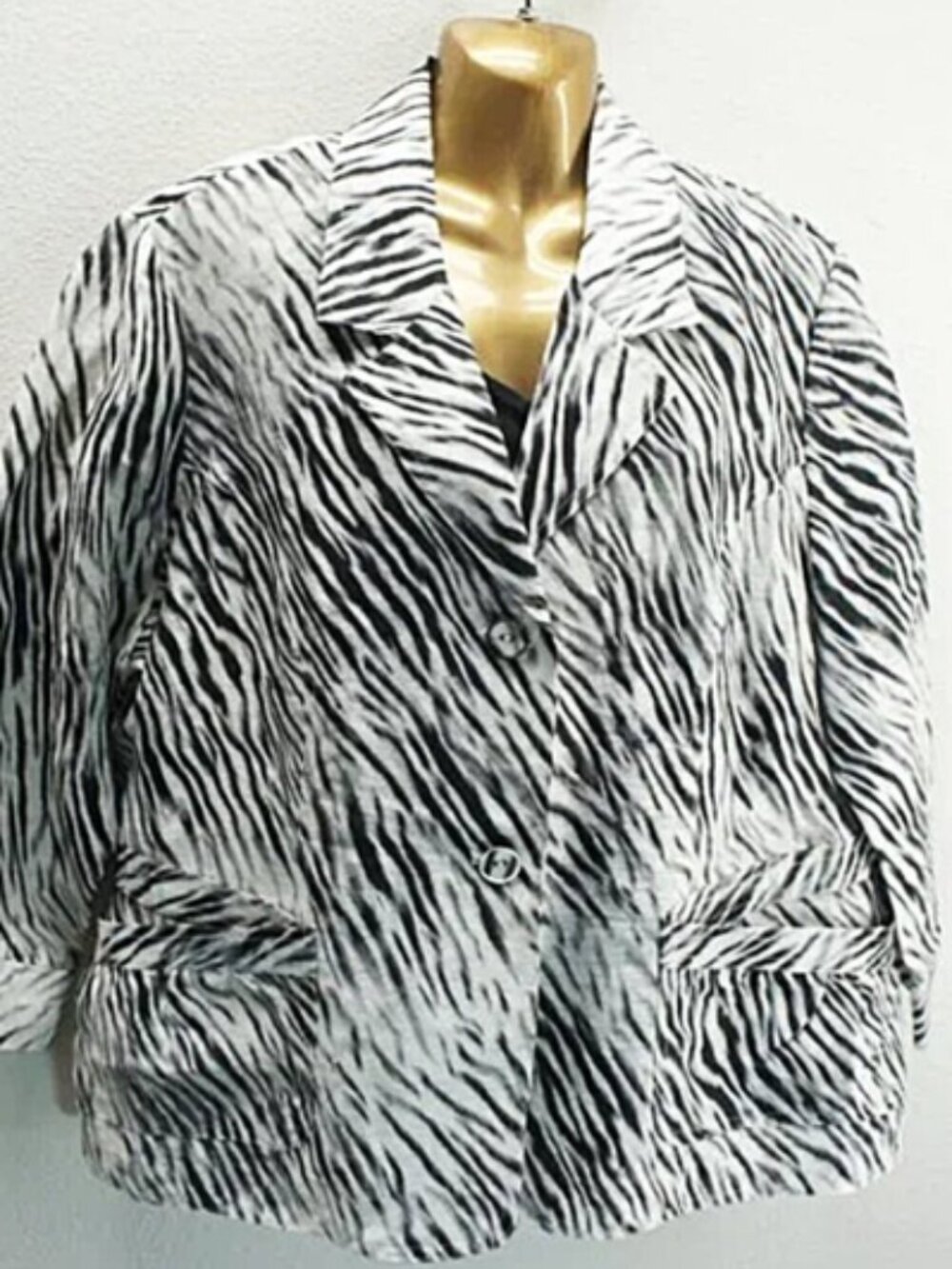 Chico's Linen Blend Zebra Print Blazer Jacket size 3